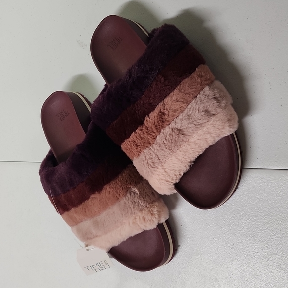 Time and Tru Shoes - Women time and tru fur slide brand new size 11